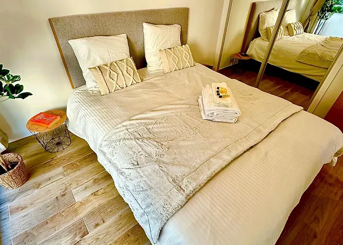Cosy Cannes